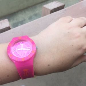 Like new pink juicy culture watch
